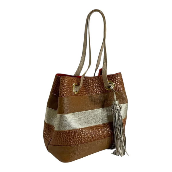 Bolso 'Elegancia Rayada': Estilo y Sofisticación en Cuero Genuino Byjennga