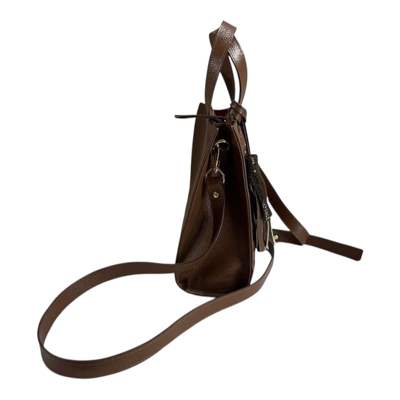 Bolso 'Marrón Texturizado': Estilo Único en Cuero Genuino Byjennga