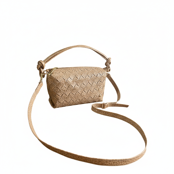 Bandolera Siena Tejido Luxe Beige – Bolso Crossbody en Cuero Legítimo Tejido | ByJennga