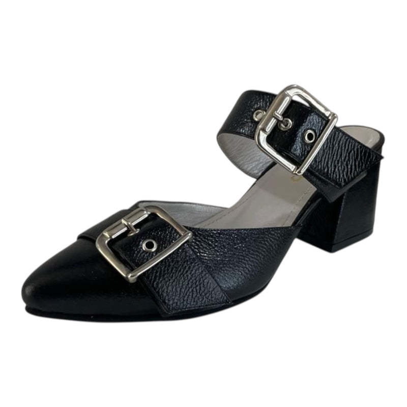 Mule 'Declaración': Estilo Audaz con Hebilla en Cuero Genuino Negro Byjennga