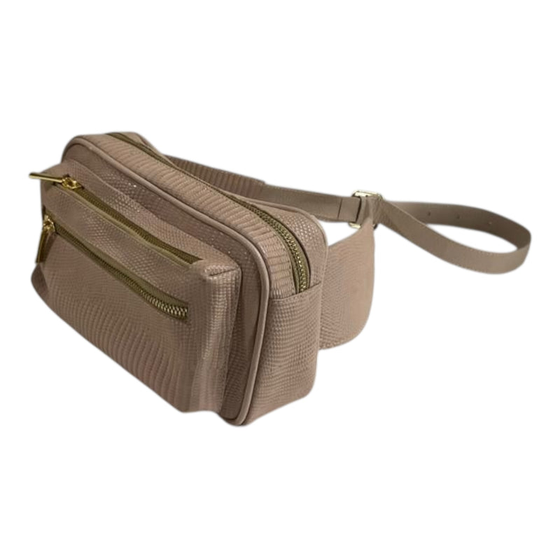 Riñonera 'Minimal Chic': Versatilidad y Estilo en Cuero Genuino Nude Byjennga