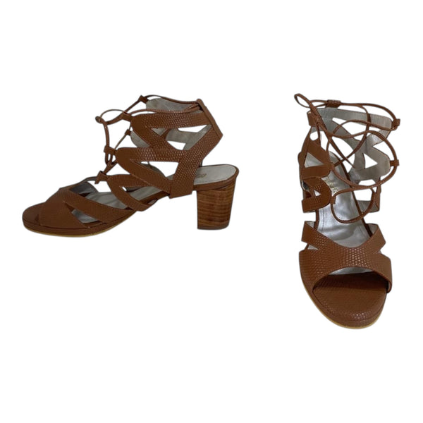 Sandalia 'Gladiadora Urbana': Estilo y Confort en Cuero Genuino Terracota Byjennga