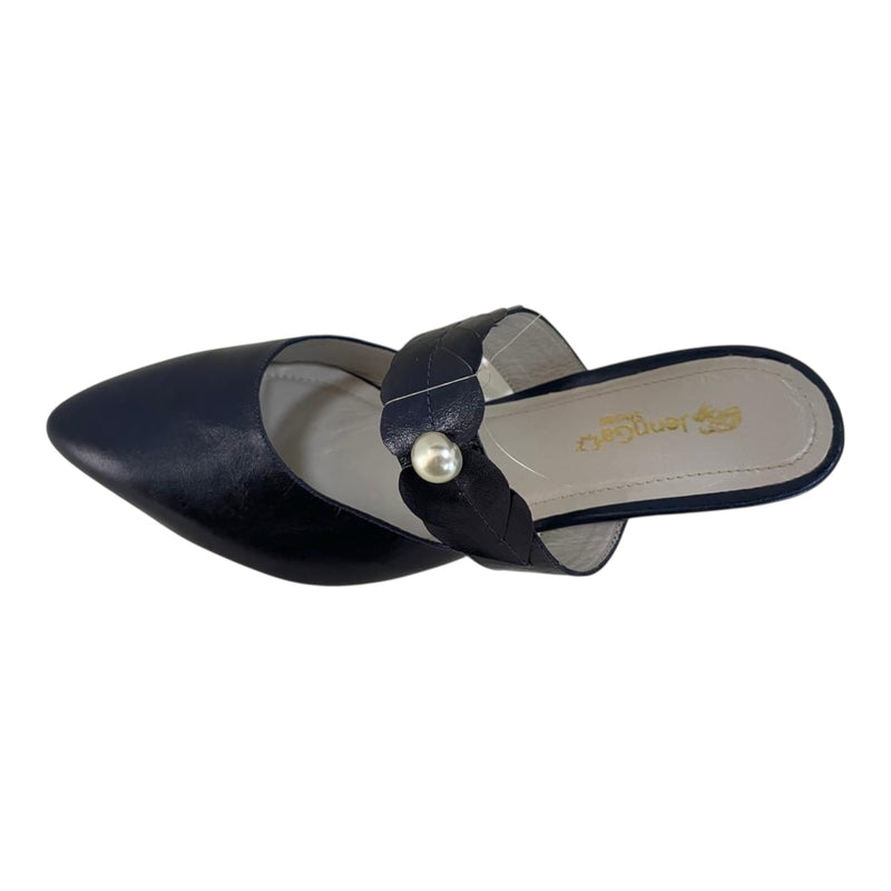 Zapato 'Elegancia Botánica': Diseño de Hoja y Perla en Cuero Genuino Byjennga