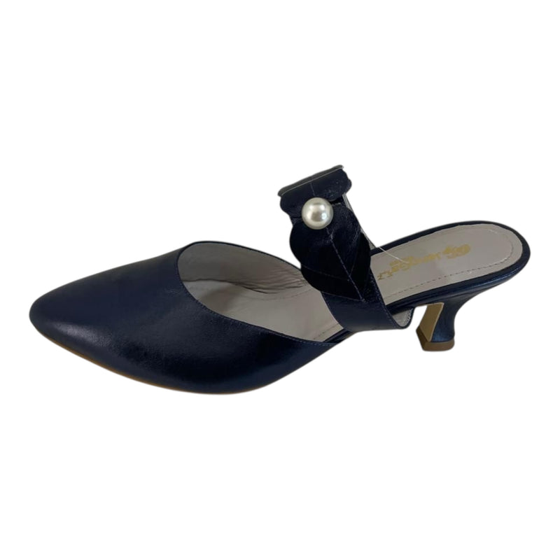 Zapato 'Elegancia Botánica': Diseño de Hoja y Perla en Cuero Genuino Byjennga
