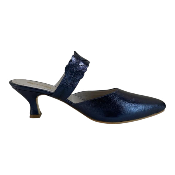Zapato 'Elegancia Botánica': Diseño de Hoja y Perla en Cuero Genuino Byjennga