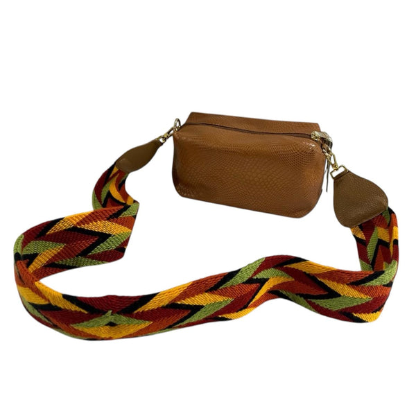 Bolso bandolera camel de cuero legítimo con correa tejida multicolor Byjennga.